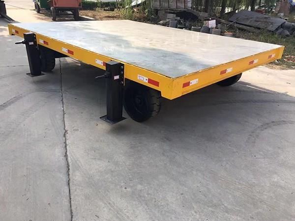 平板拖車比普通汽車有什么優(yōu)點 平板拖車比普通汽車有什么優(yōu)點