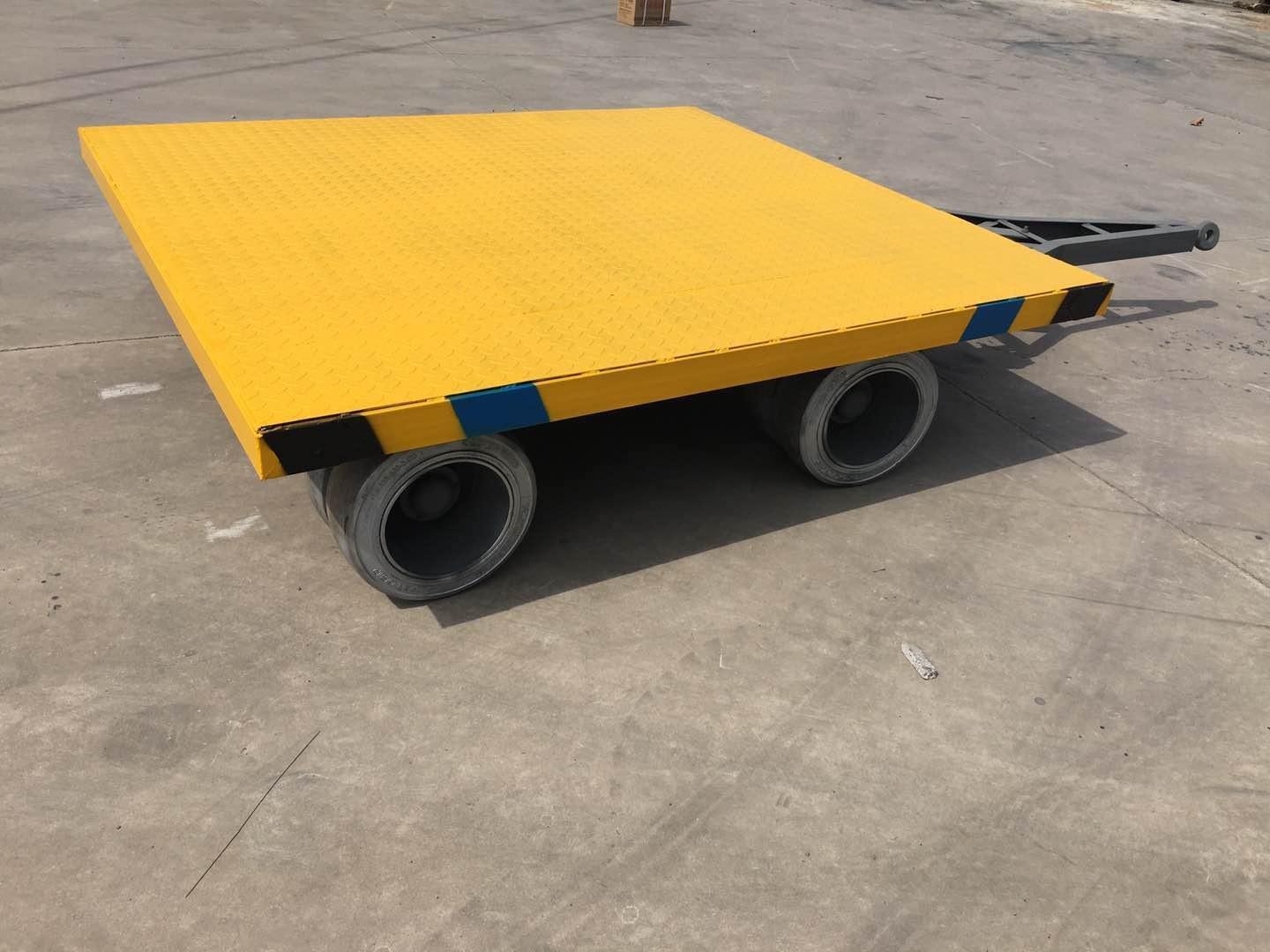 在使用平板拖車之前需要準(zhǔn)備些什么 在使用平板拖車之前需要準(zhǔn)備些什么