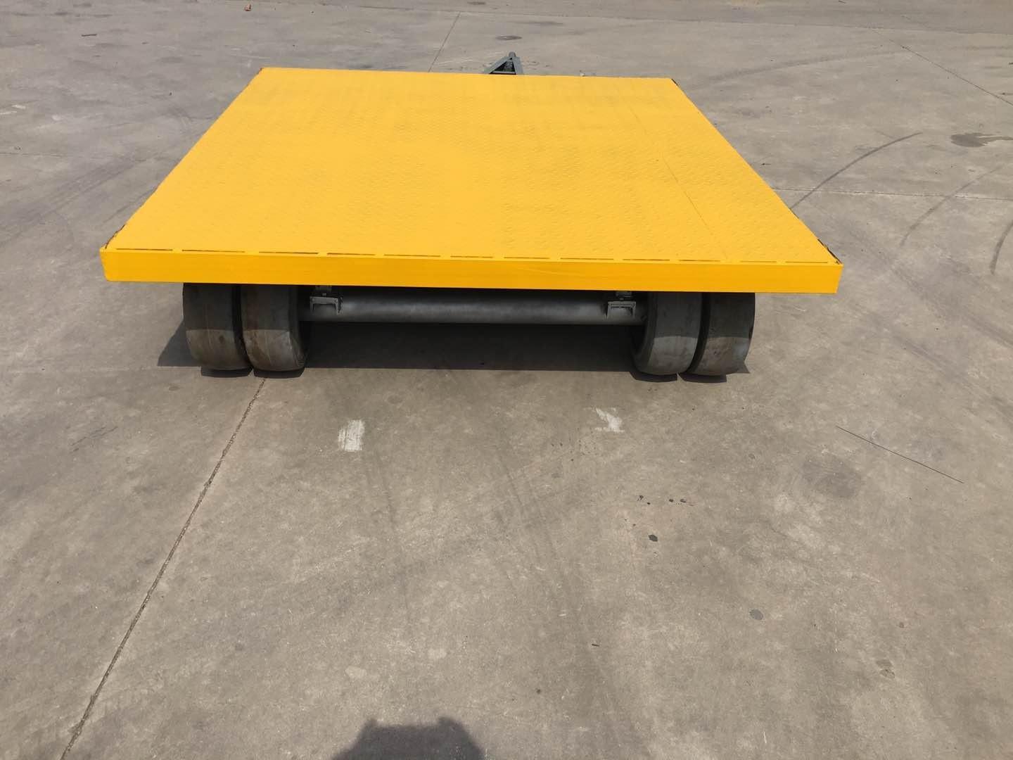 平板拖車的分類及其在設(shè)備搬運(yùn)中的應(yīng)用 平板拖車的分類及其在設(shè)備搬運(yùn)中的應(yīng)用