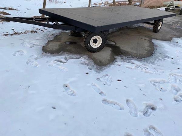 平板掛車廠家產(chǎn)品的優(yōu)點(diǎn)有哪些？