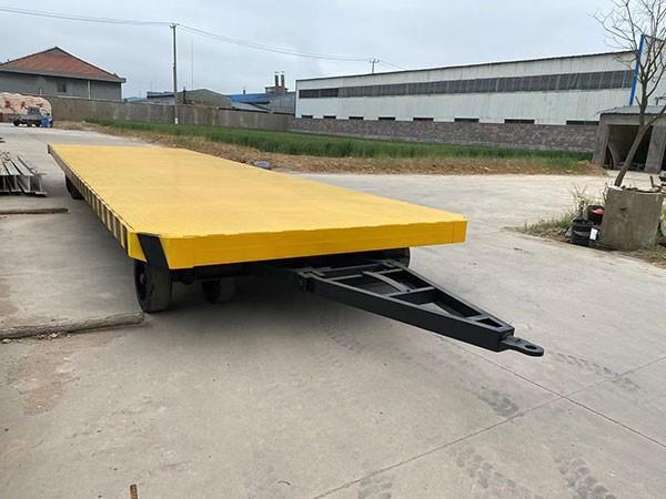 操作平板拖車有哪些技巧 操作平板拖車有哪些技巧